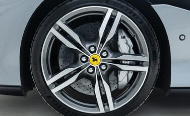 Ferrari Portofino 16