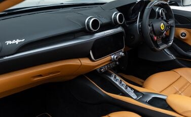 Ferrari Portofino 22