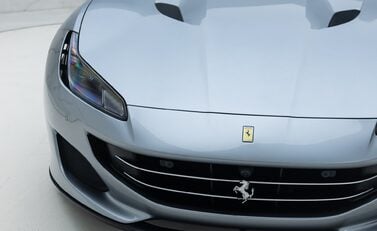 Ferrari Portofino 31
