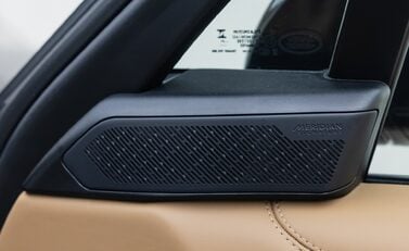 Land Rover Range Rover D350 Autobiography LWB 14