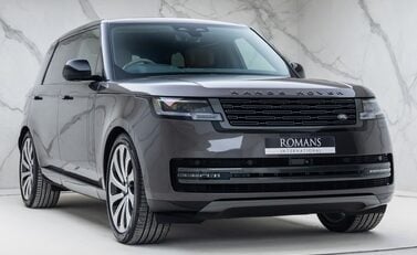 Land Rover Range Rover D350 Autobiography LWB 11