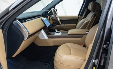 Land Rover Range Rover D350 Autobiography LWB 16