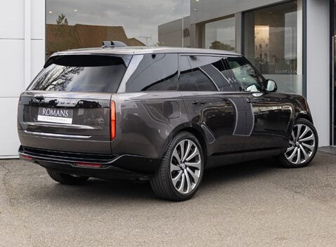 Land Rover Range Rover D350 Autobiography LWB 4