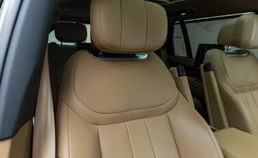 Land Rover Range Rover D350 Autobiography LWB 20