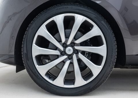 Land Rover Range Rover D350 Autobiography LWB