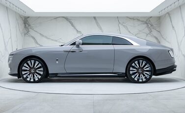 Rolls-Royce Spectre 2