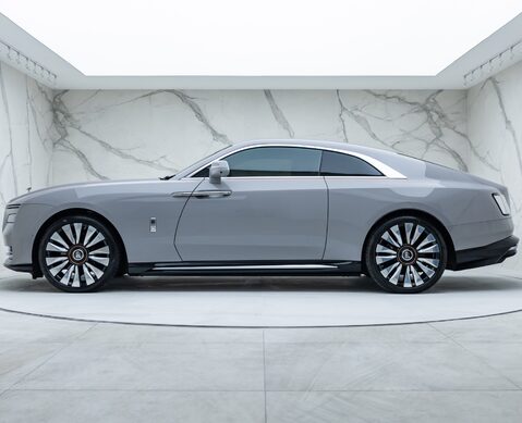 Rolls-Royce Spectre 