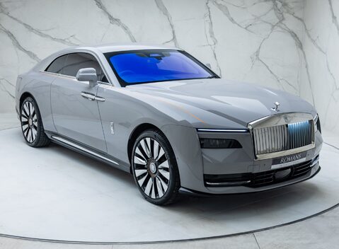 Rolls-Royce Spectre 8