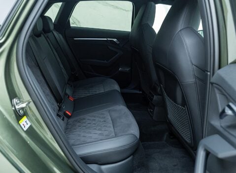 Audi RS3 SPORTBACK VORSPRUNG 18