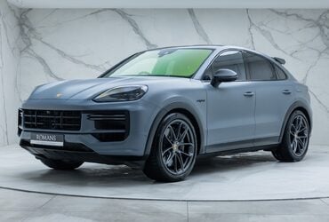Porsche Cayenne TURBO E-HYBRID Coupe with GT Package