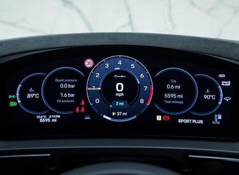 Porsche Cayenne TURBO E-HYBRID Coupe with GT Package 21