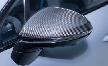 Porsche Cayenne TURBO E-HYBRID Coupe with GT Package 33