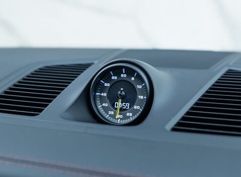 Porsche Cayenne TURBO GT 22