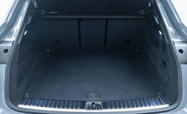 Porsche Cayenne TURBO GT 44