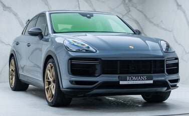 Porsche Cayenne TURBO GT 9