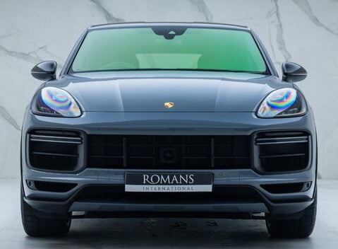 Porsche Cayenne TURBO GT 7