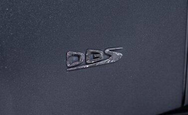 Aston Martin DBS Superleggera 37
