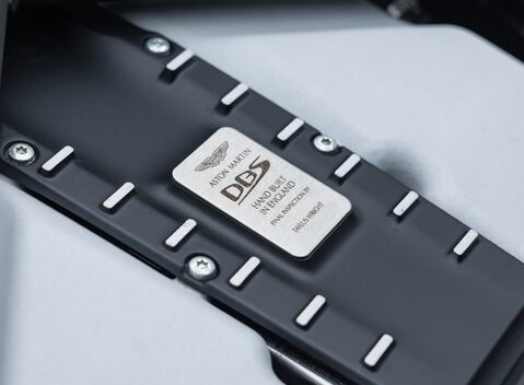 Aston Martin DBS Superleggera 51