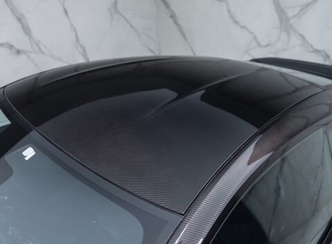 Aston Martin DBS Superleggera 40