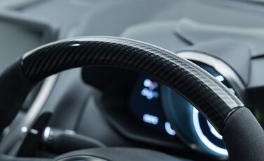 Aston Martin DBS Superleggera 14