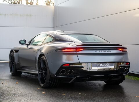 Aston Martin DBS Superleggera 4