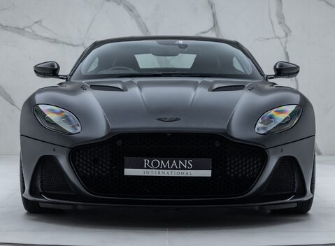 Aston Martin DBS Superleggera 7