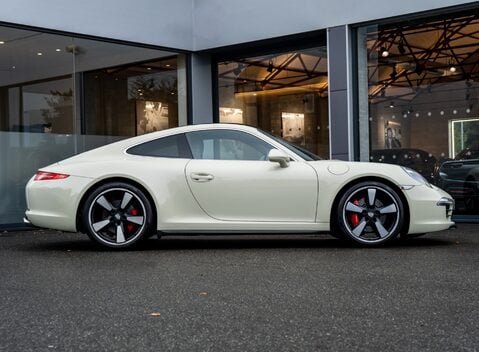 Porsche 911 50TH ANNIVERSARY EDITION 3
