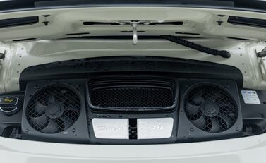 Porsche 911 50TH ANNIVERSARY EDITION 37