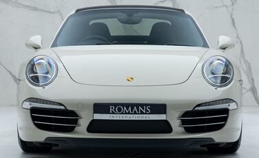 Porsche 911 50TH ANNIVERSARY EDITION 7