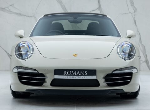 Porsche 911 50TH ANNIVERSARY EDITION 7