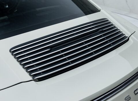 Porsche 911 50TH ANNIVERSARY EDITION 32