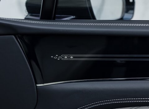 Bentley Bentayga V8 AZURE EXTENDED WHEELBASE First Edition 40