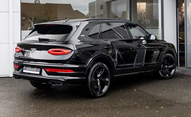 Bentley Bentayga V8 AZURE EXTENDED WHEELBASE First Edition 4