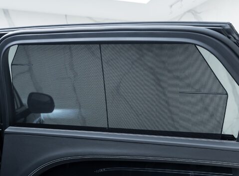 Bentley Bentayga V8 AZURE EXTENDED WHEELBASE First Edition 42