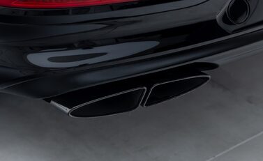 Bentley Bentayga V8 AZURE EXTENDED WHEELBASE First Edition 48