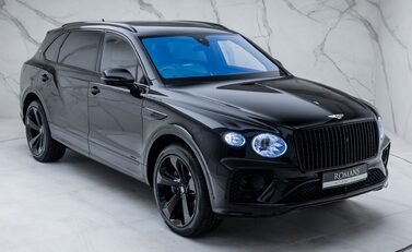 Bentley Bentayga V8 AZURE EXTENDED WHEELBASE First Edition 11