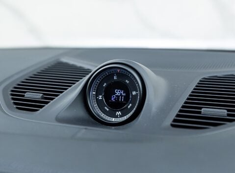 Porsche Cayenne V6 23