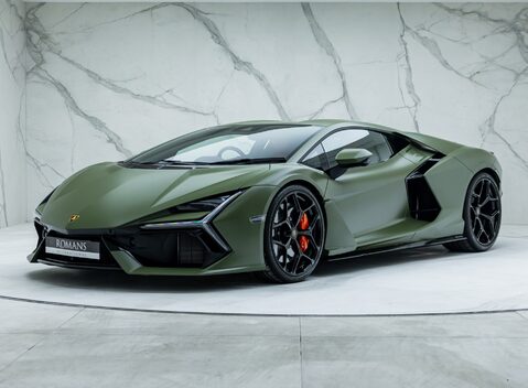 Lamborghini Revuelto 1