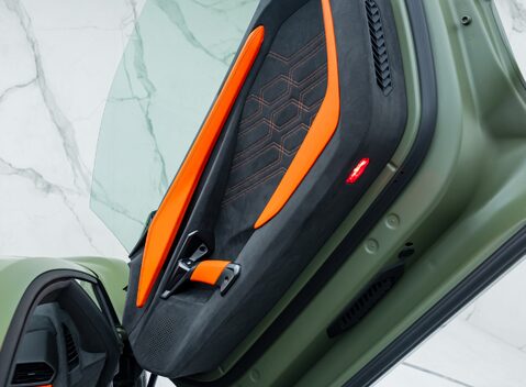 Lamborghini Revuelto 30