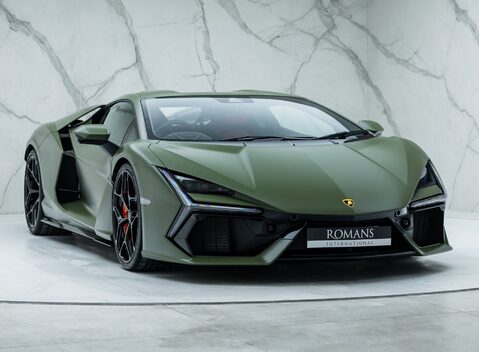 Lamborghini Revuelto 9