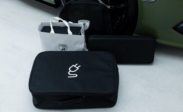 Lamborghini Revuelto 43