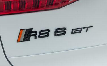 Audi RS6 GT 47