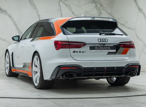 Audi RS6 GT 10