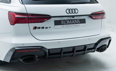 Audi RS6 GT 48