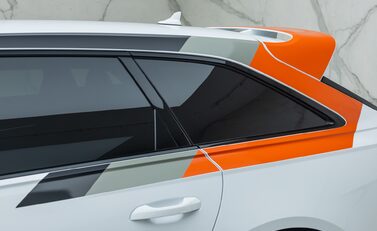 Audi RS6 GT 44