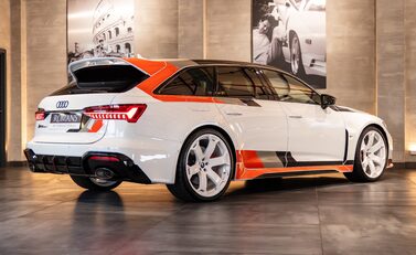 Audi RS6 GT 4
