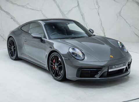 Porsche 911 Carrera GTS (992) 8