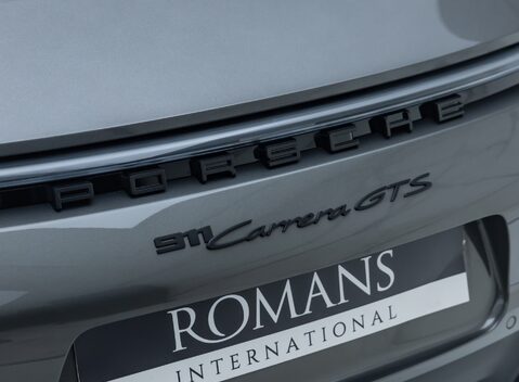Porsche 911 Carrera GTS (992) 32