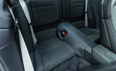 Porsche 911 Carrera GTS (992) 14