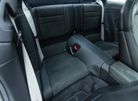 Porsche 911 Carrera GTS (992) 14